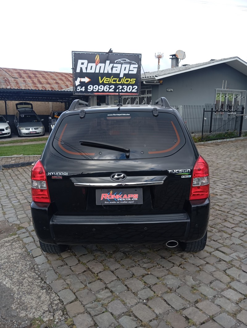TUCSON 2.0 MPFI GLS 16V 143CV 2WD FLEX 4P AUTOMÁTICO - 2015 - CAXIAS DO SUL