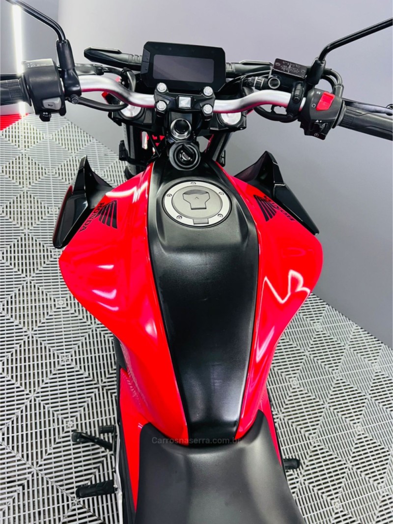 CB 300F TWISTER ABS - 2023 - CAMPO BOM