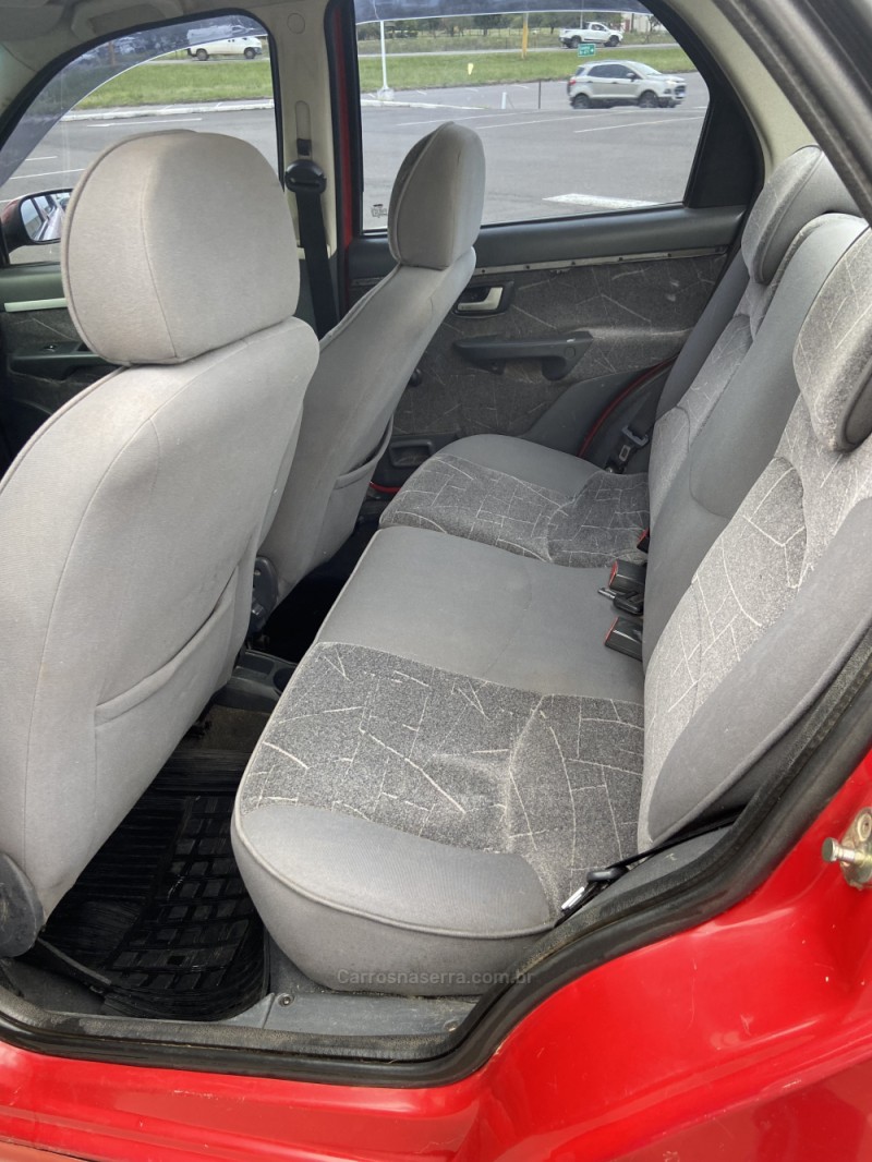 SIENA 1.8 MPI HLX 8V FLEX 4P MANUAL - 2005 - SANTA CRUZ DO SUL