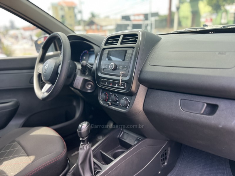 KWID 1.0 12V SCE FLEX ZEN MANUAL - 2024 - CAMPO BOM