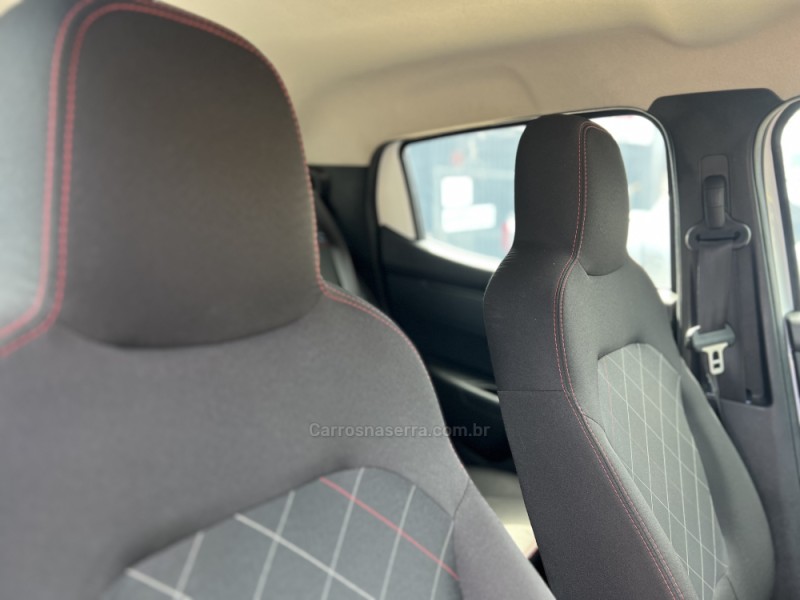 KWID 1.0 12V SCE FLEX ZEN MANUAL - 2024 - CAMPO BOM