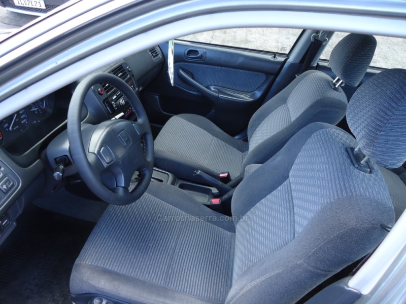 CIVIC 1.6 LX 16V GASOLINA 4P AUTOMÁTICO - 2000 - SANTA CLARA DO SUL