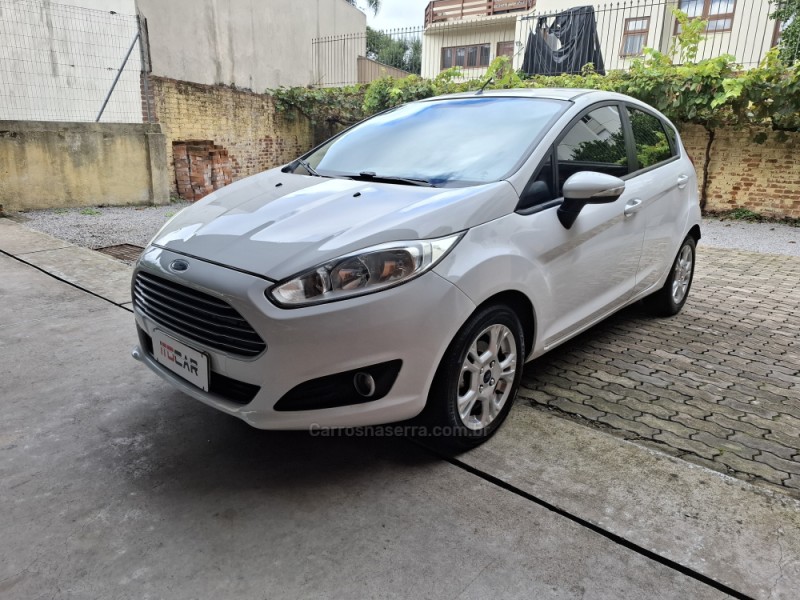 FIESTA 1.6 SE HATCH 16V FLEX 4P MANUAL - 2015 - GARIBALDI
