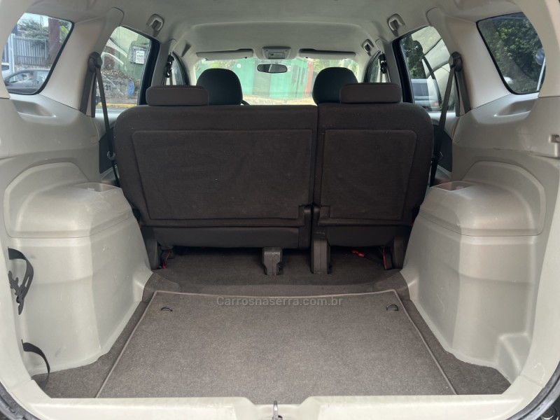 SPIN 1.8 LT 8V FLEX 4P AUTOMÁTICO - 2013 - CAMPO BOM