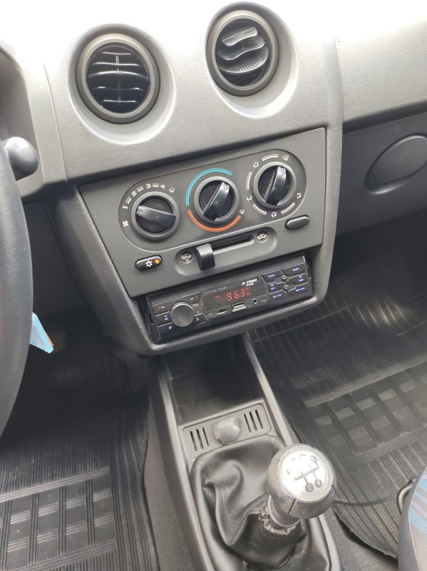 CELTA 1.0 MPFI LIFE 8V FLEX 4P MANUAL - 2009 - VALE REAL