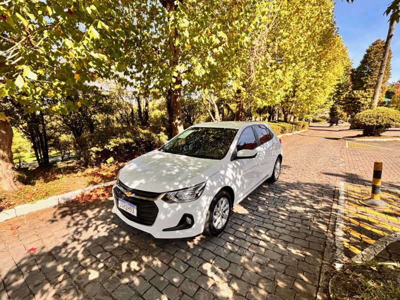 ONIX 1.0 LTZ 12V TURBO FLEX 4P AUTOMÁTICO - 2020 - CAXIAS DO SUL