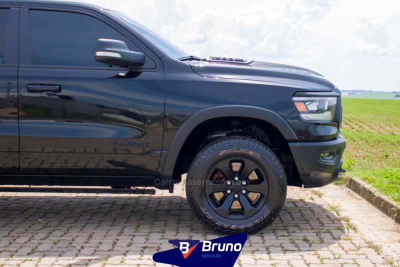 1500 REBEL 5.7 HEMI V8 CD 4X4 GASOLINA 4P AUTOMÁTICA - 2022 - PALMEIRA DAS MISSõES