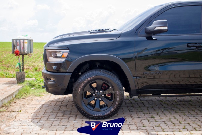 1500 REBEL 5.7 HEMI V8 CD 4X4 GASOLINA 4P AUTOMÁTICA - 2022 - PALMEIRA DAS MISSõES