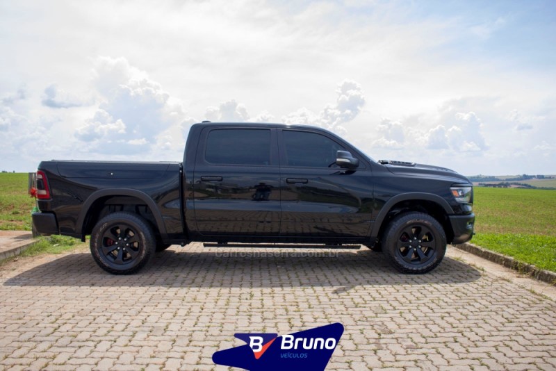 1500 REBEL 5.7 HEMI V8 CD 4X4 GASOLINA 4P AUTOMÁTICA - 2022 - PALMEIRA DAS MISSõES