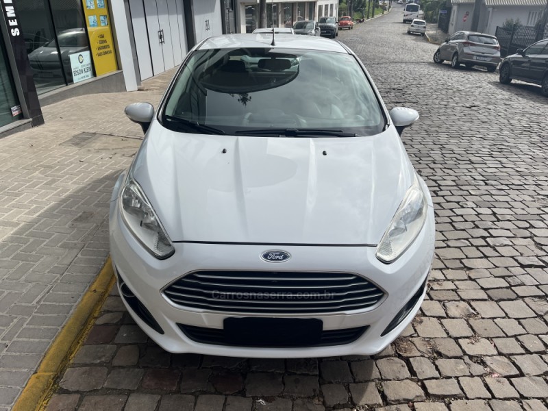FIESTA 1.6 SE HATCH 16V FLEX 4P AUTOMÁTICO - 2014 - VERANóPOLIS