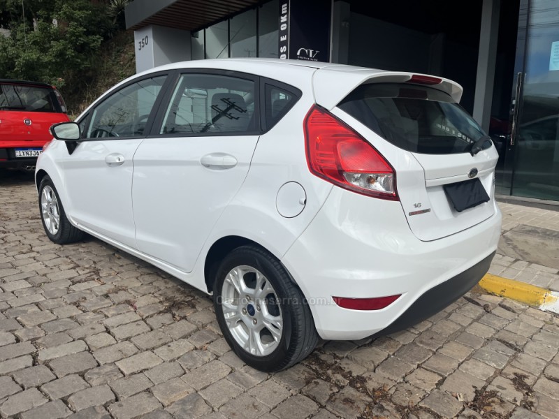FIESTA 1.6 SE HATCH 16V FLEX 4P AUTOMÁTICO - 2014 - VERANóPOLIS