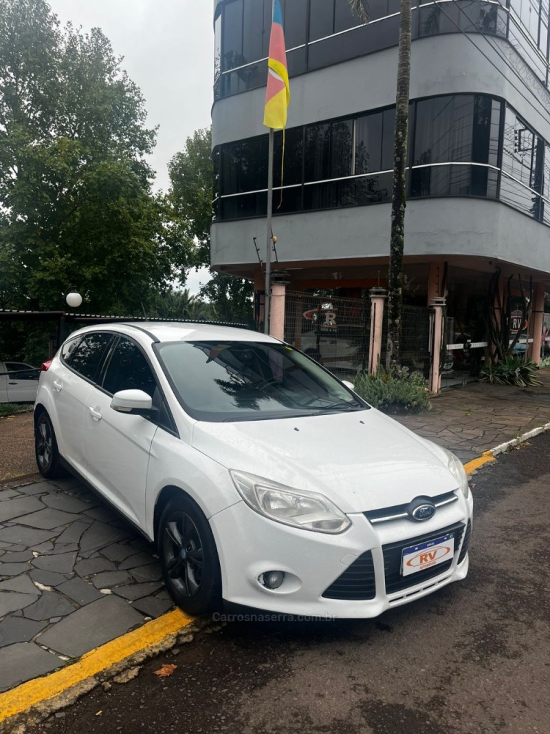 FOCUS 1.6 S 16V FLEX 4P AUTOMÁTICO - 2015 - CARLOS BARBOSA