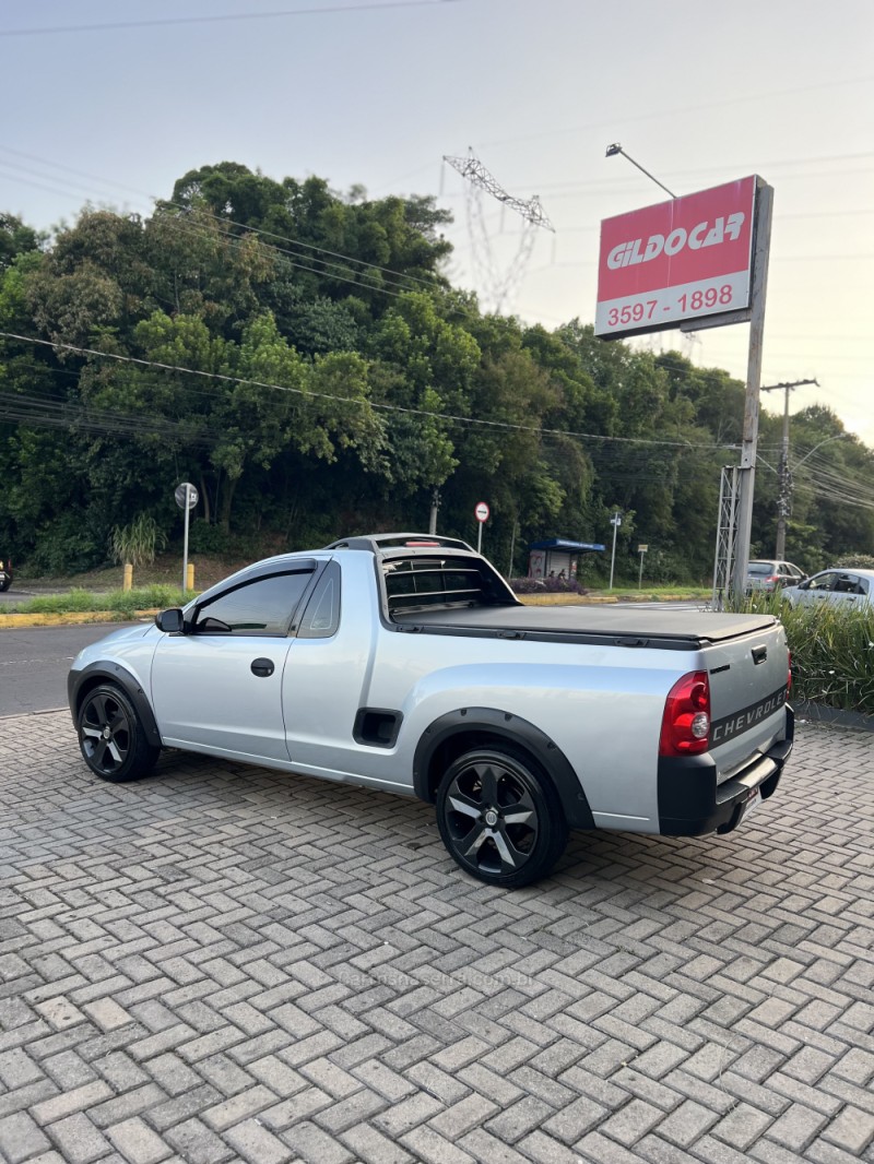 MONTANA 1.4 MPFI CONQUEST CS 8V FLEX 2P MANUAL - 2010 - CAMPO BOM