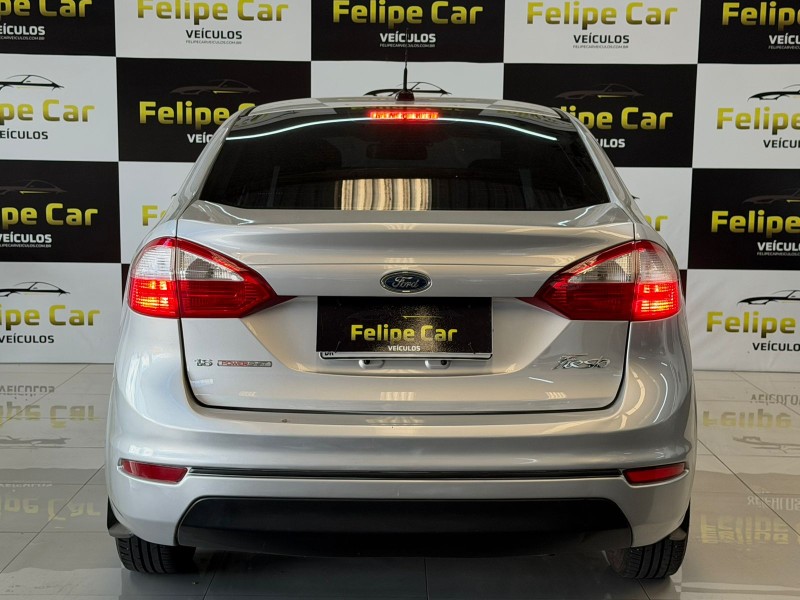FIESTA 1.6 SE SEDAN 16V FLEX 4P AUTO - 2015 - CAXIAS DO SUL