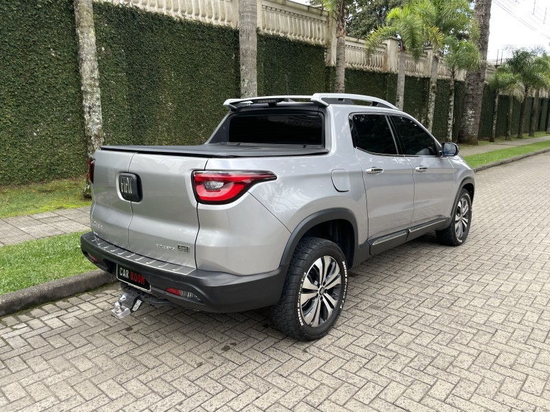 TORO 2.0 16V TURBO DIESEL VOLCANO AT9 4X4 AUTOMÁTICO - 2022 - CAXIAS DO SUL