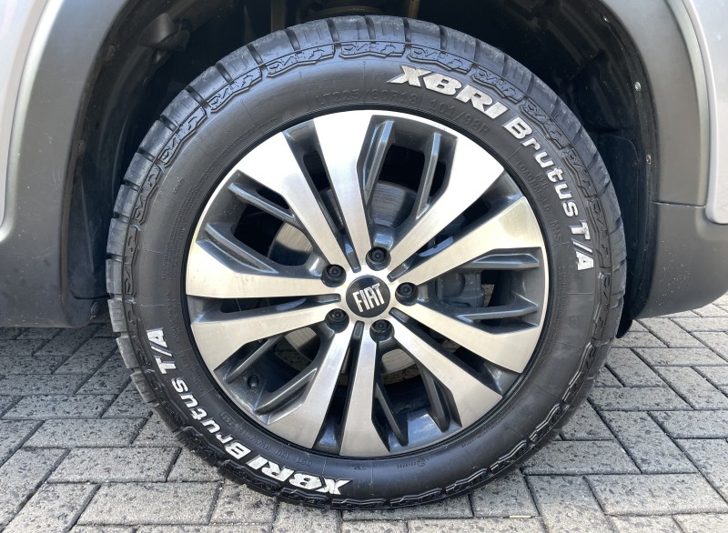 TORO 2.0 16V TURBO DIESEL VOLCANO AT9 4X4 AUTOMÁTICO - 2022 - CAXIAS DO SUL