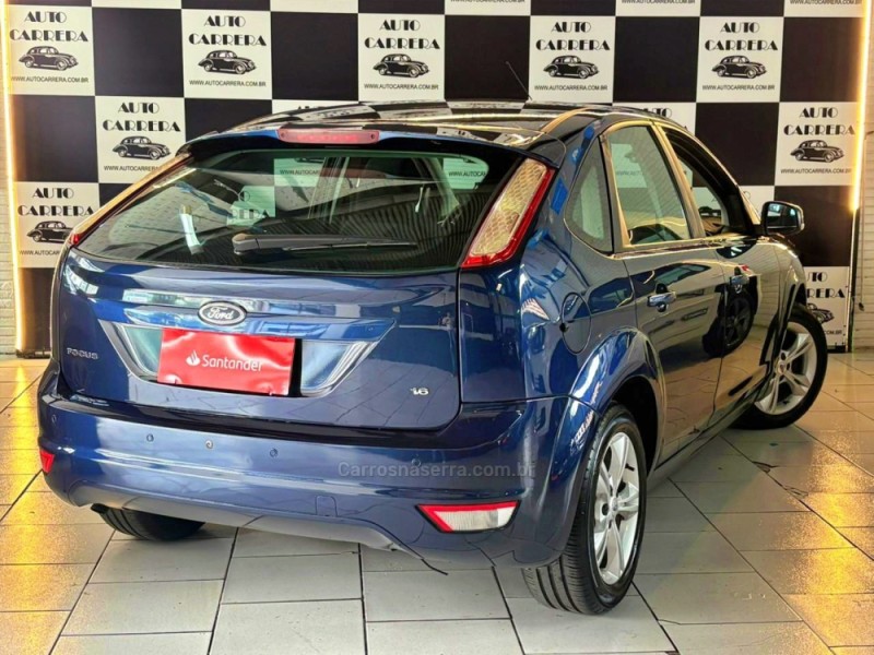 FOCUS 1.6 SE PLUS 16V FLEX 4P MANUAL - 2011 - NOVO HAMBURGO