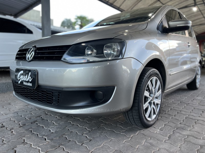 FOX 1.6 MI 8V FLEX 4P MANUAL - 2013 - BOM PRINCíPIO