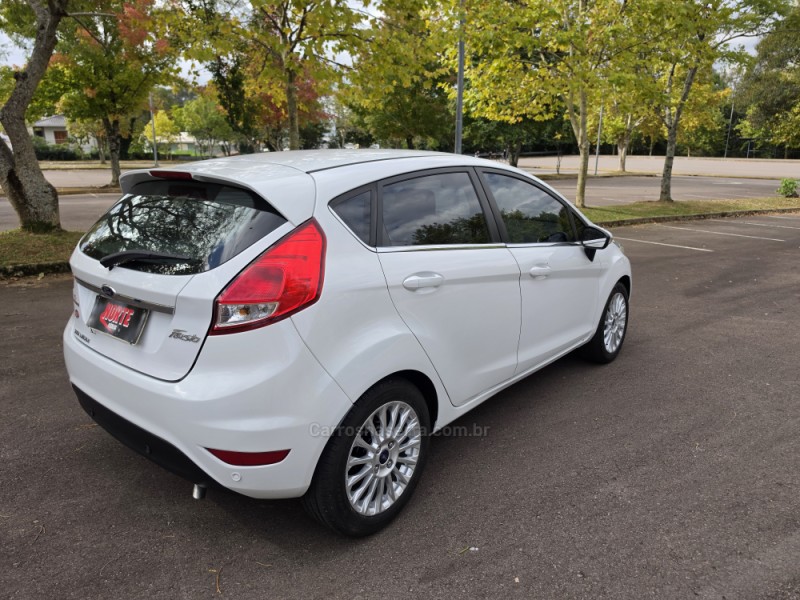 FIESTA 1.6 TITANIUM HATCH 16V FLEX 4P AUTOMÁTICO - 2014 - BENTO GONçALVES