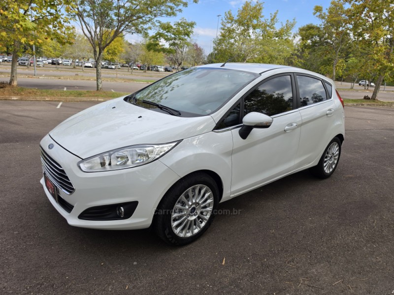 FIESTA 1.6 TITANIUM HATCH 16V FLEX 4P AUTOMÁTICO - 2014 - BENTO GONçALVES