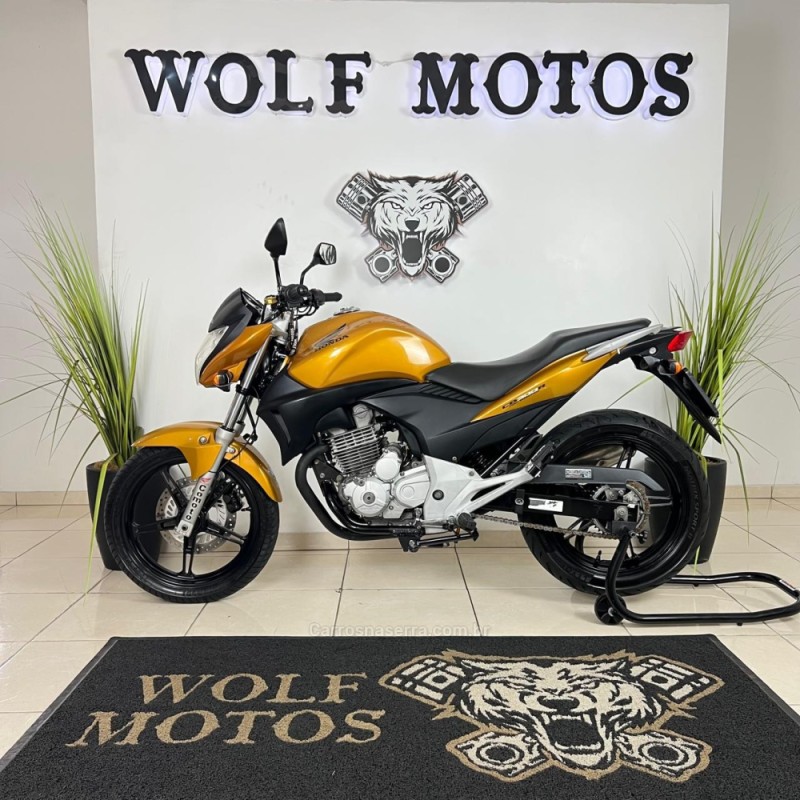 cb 300r  2010 caxias do sul