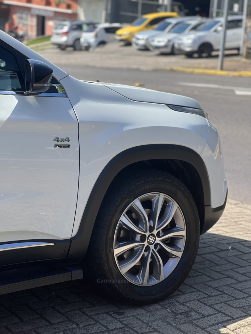 TORO 2.0 16V TURBO DIESEL VOLCANO AT9 4X4 AUTOMÁTICO - 2019 - CAMPO BOM