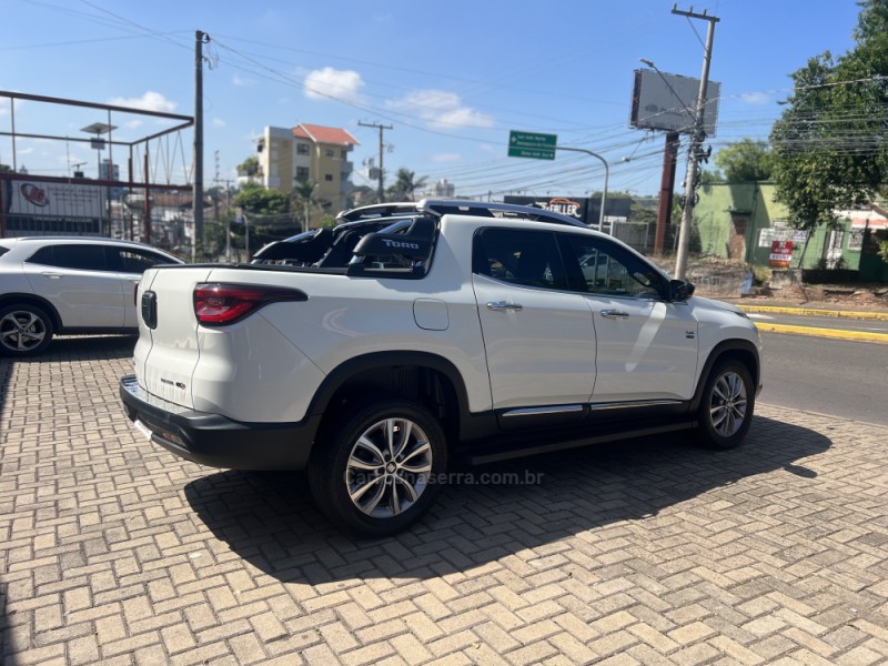 TORO 2.0 16V TURBO DIESEL VOLCANO AT9 4X4 AUTOMÁTICO - 2019 - CAMPO BOM