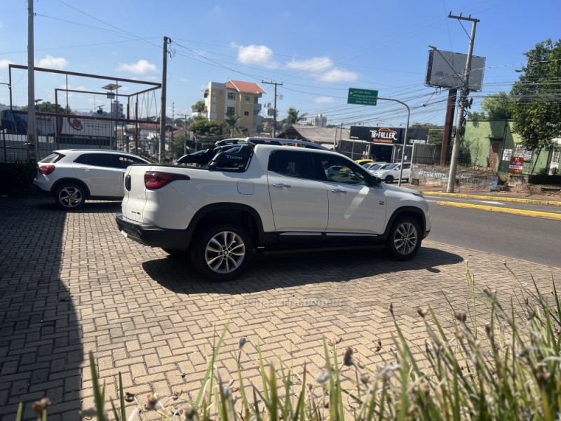 TORO 2.0 16V TURBO DIESEL VOLCANO AT9 4X4 AUTOMÁTICO - 2019 - CAMPO BOM