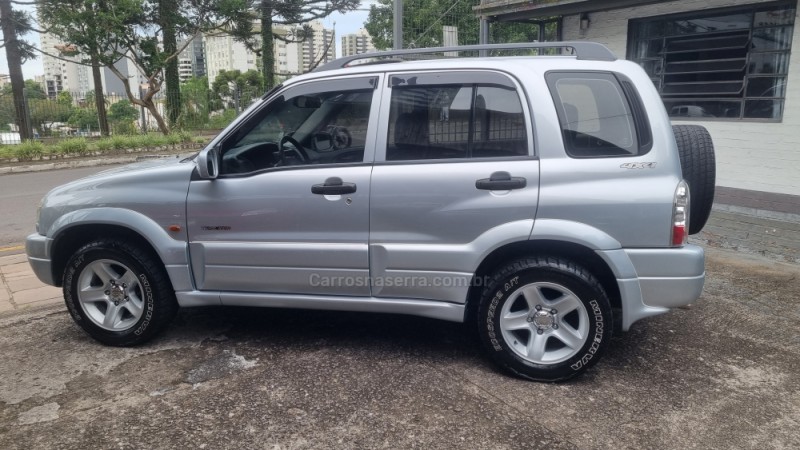 TRACKER 2.0 4X4 8V GASOLINA 4P MANUAL - 2008 - CAXIAS DO SUL