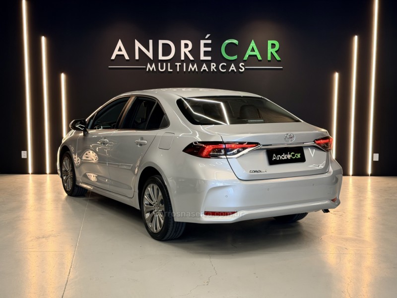 COROLLA 2.0 XEI 16V FLEX 4P AUTOMÁTICO - 2023 - ESTâNCIA VELHA