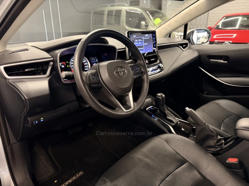COROLLA 2.0 XEI 16V FLEX 4P AUTOMÁTICO - 2023 - ESTâNCIA VELHA