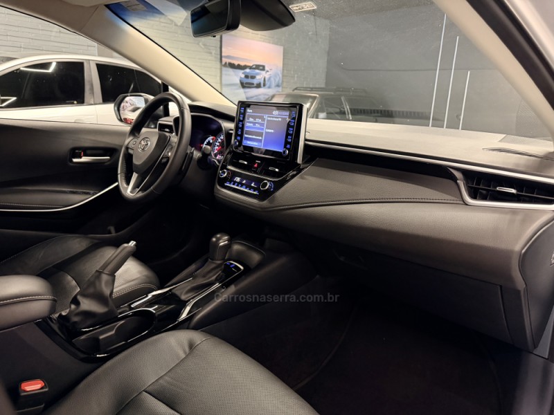 COROLLA 2.0 XEI 16V FLEX 4P AUTOMÁTICO - 2023 - ESTâNCIA VELHA