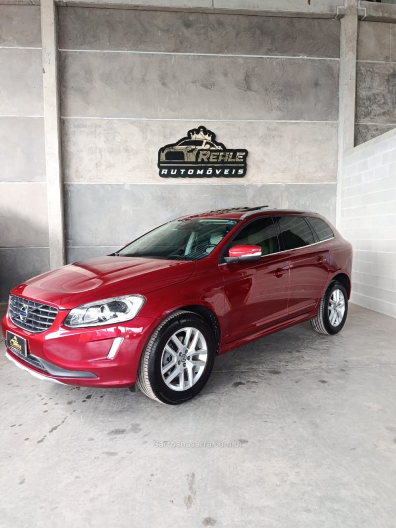 xc60 2.0 t5 momentum gasolina 4p automatico 2017 vale real