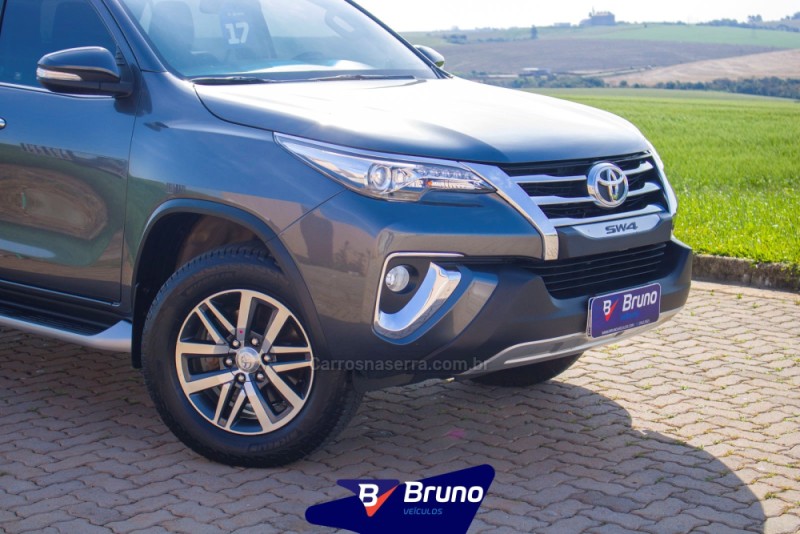 HILUX SW4 2.8 SRX 4X4 16V TURBO INTERCOOLER DIESEL 4P AUTOMÁTICO - 2017 - PALMEIRA DAS MISSõES