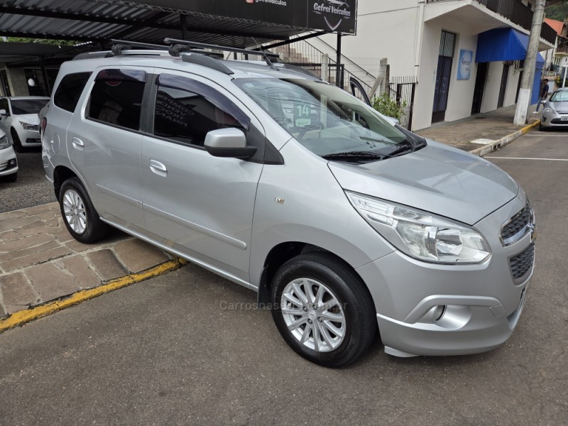 SPIN 1.8 LT 8V FLEX 4P MANUAL - 2014 - PICADA CAFé