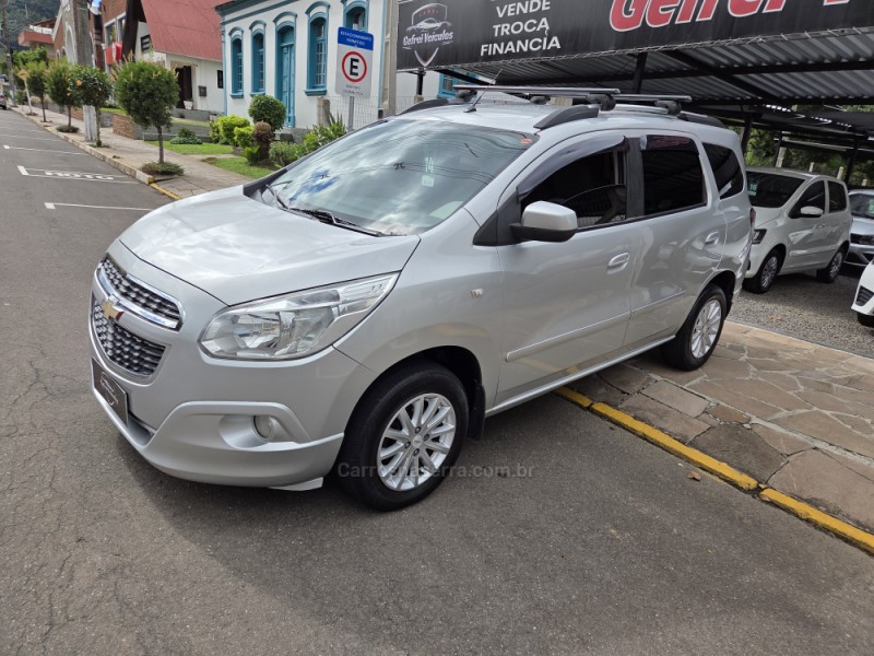 spin 1.8 lt 8v flex 4p manual 2014 picada cafe