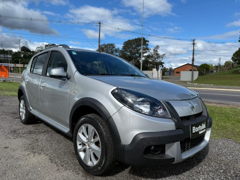 SANDERO 1.6 STEPWAY 8V FLEX 4P MANUAL - 2013 - FARROUPILHA