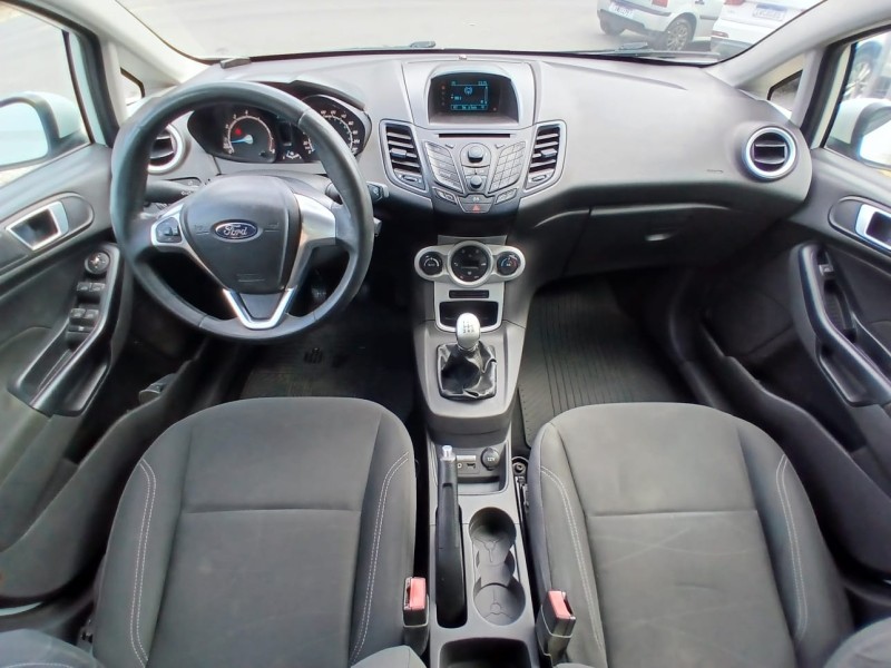 FIESTA 1.6 SE HATCH 16V FLEX 4P MANUAL - 2014 - FARROUPILHA