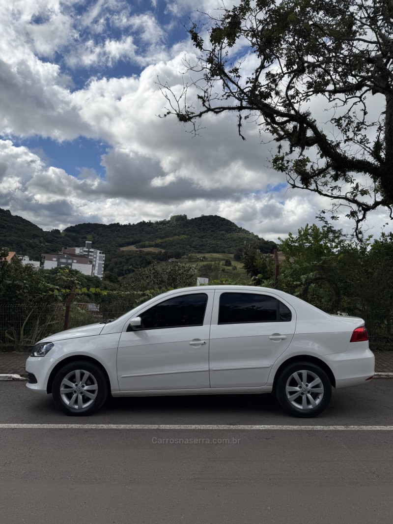 VOYAGE 1.6 MSI TOTALFLEX 8V 4P MANUAL - 2016 - NOVA ARAçá