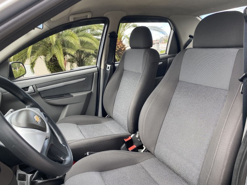 PRISMA 1.4 MPFI LT 8V FLEX 4P MANUAL - 2012 - CARLOS BARBOSA