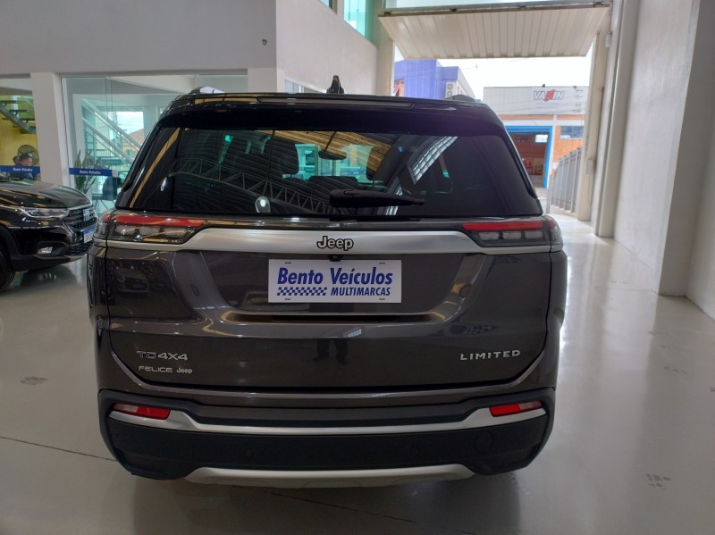 COMMANDER 2.0 LIMITED TD380 16V 4X4 TURBO DIESEL 4P AUTOMÁTICO - 2022 - BENTO GONçALVES