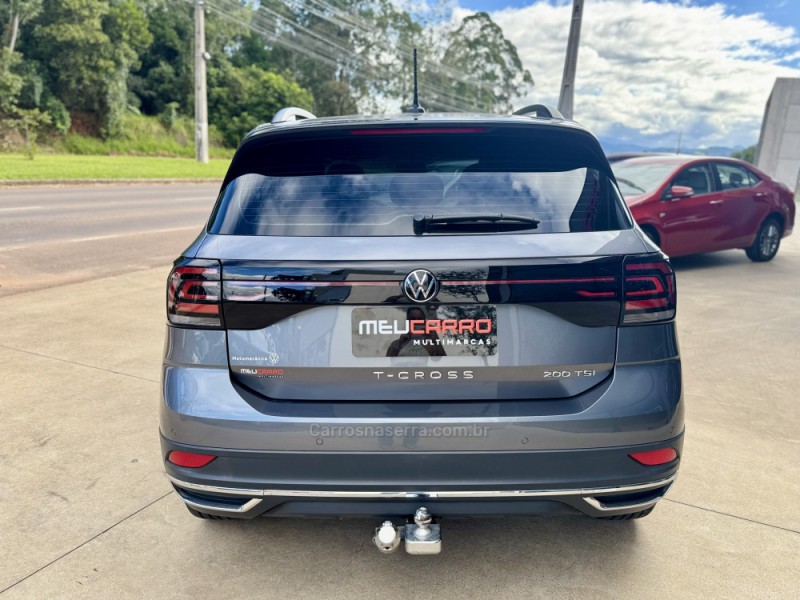 T-CROSS 1.0 COMFORTLINE TSI FLEX 4P AUTOMÁTICO - 2022 - LAJEADO