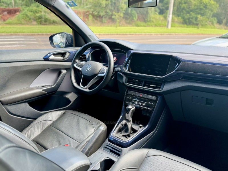 T-CROSS 1.0 COMFORTLINE TSI FLEX 4P AUTOMÁTICO - 2022 - LAJEADO