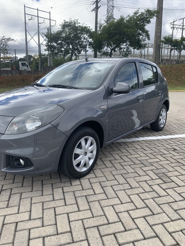 SANDERO 1.6 EXPRESSION 8V FLEX 4P MANUAL - 2014 - CAXIAS DO SUL