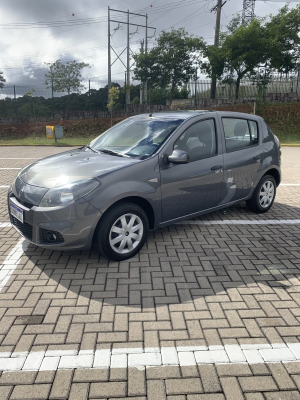 SANDERO 1.6 EXPRESSION 8V FLEX 4P MANUAL - 2014 - CAXIAS DO SUL