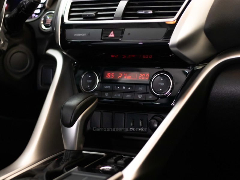 ECLIPSE CROSS 1.5 HPE-S AWC 16V GASOLINA 4P AUTOMÁTICO - 2022 - CAXIAS DO SUL