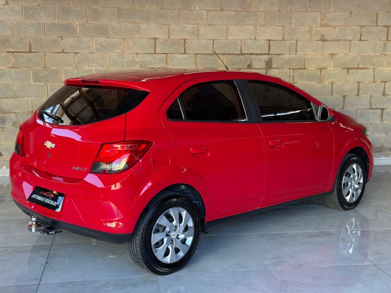 ONIX 1.4 MPFI LT 8V FLEX 4P MANUAL - 2015 - CAXIAS DO SUL