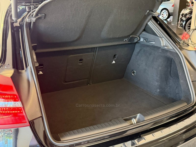 GLA 250 2.0 SPORT 16V TURBO 4X2 4P AUTOMÁTICA - 2020 - NOVO HAMBURGO