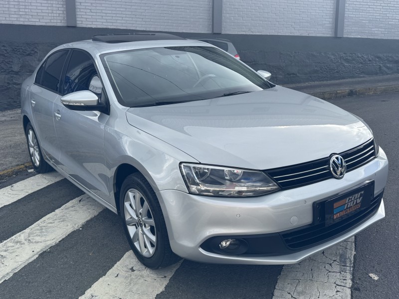 jetta 2.0 comfortline flex 4p tiptronic 2013 caxias do sul