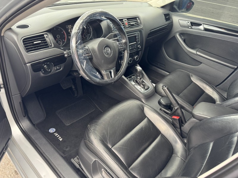 JETTA 2.0 COMFORTLINE FLEX 4P TIPTRONIC - 2013 - CAXIAS DO SUL